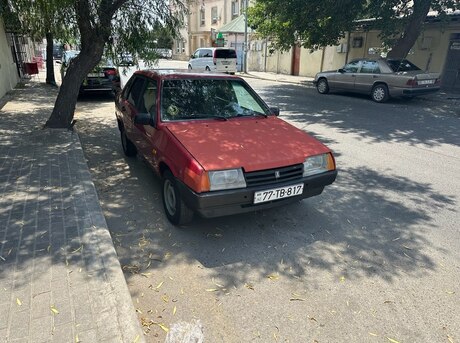 LADA (VAZ) 21099 1993