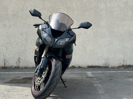 Kawasaki ZX-6R 2011