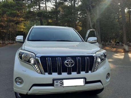 Toyota Land Cruiser Prado 2013