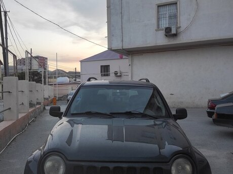 Jeep Cherokee 2003