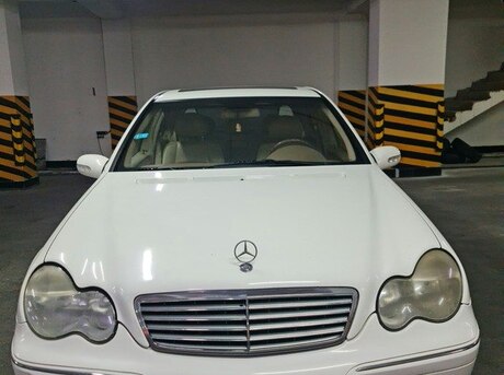 Mercedes  2002