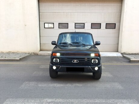 LADA (VAZ) Niva 2017