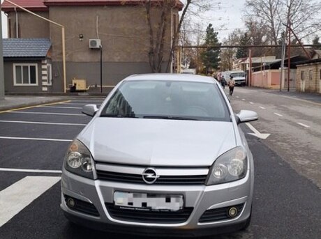 Opel Astra 2005