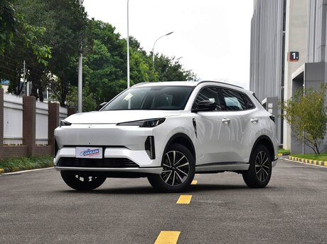 Changan Qiyuan Q05 2025