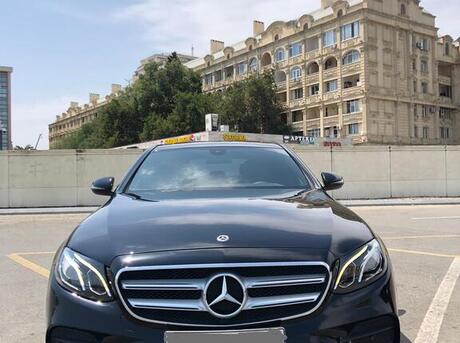 Mercedes E 300