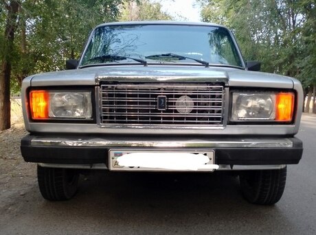 LADA (VAZ) 2107 2010