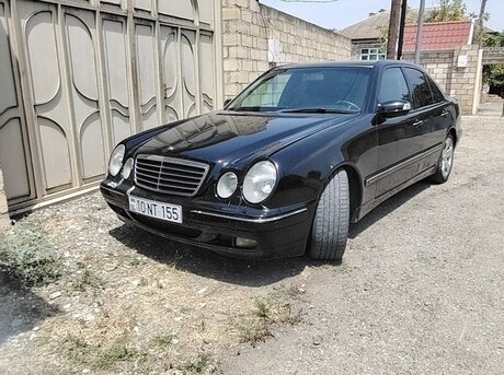 Mercedes E 240 2000