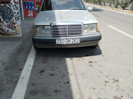 Mercedes E 220 1993