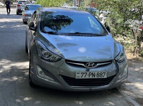 Hyundai Avante 2013