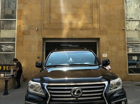 Lexus LX 570