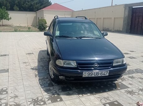 Opel Astra 1998