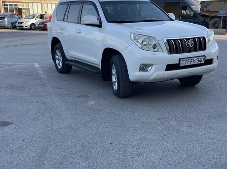 Toyota Land Cruiser Prado 2012