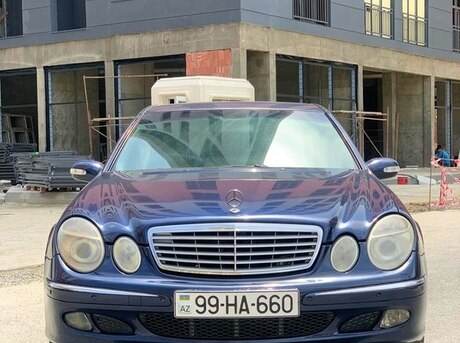 Mercedes E 220 2002