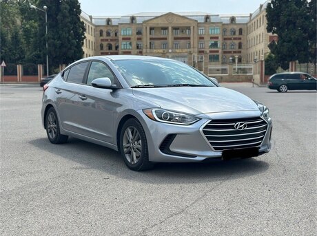 Hyundai Elantra 2016