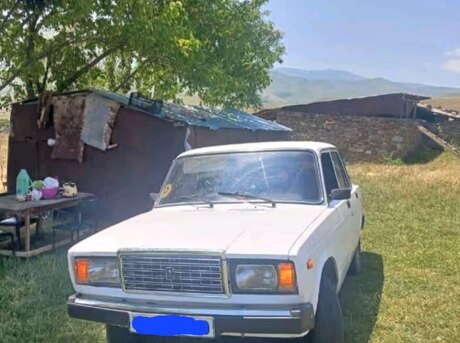 LADA (VAZ) 2107 2004