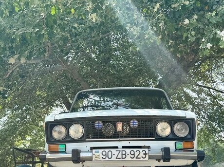 LADA (VAZ) 2106 1990