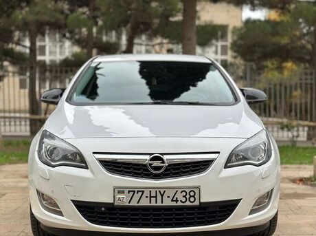 Opel Astra 2010
