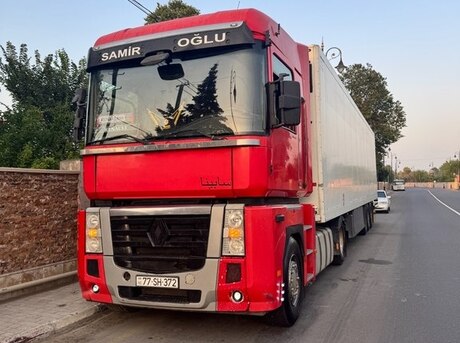 Renault Magnum 2013