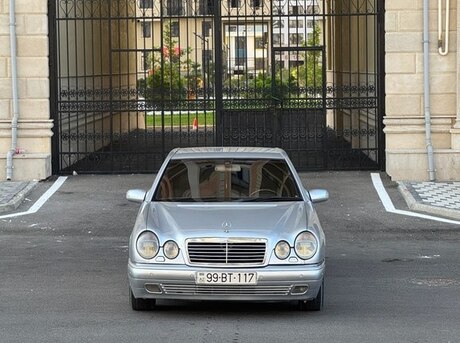 Mercedes E 240 1998