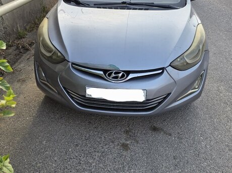Hyundai Elantra 2015