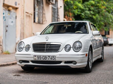 Mercedes E 320 2001