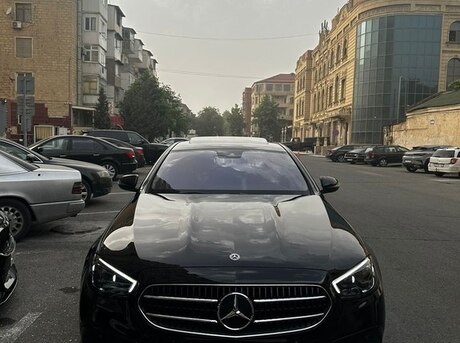 Mercedes E 300 2021