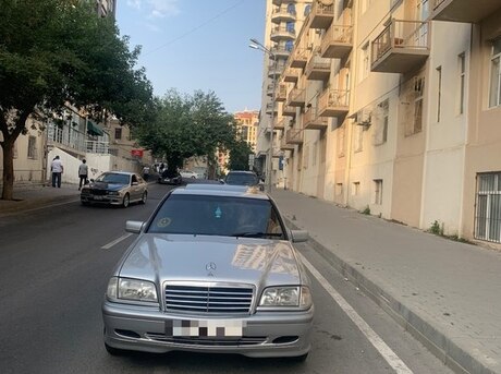 Mercedes C 220 d 1999