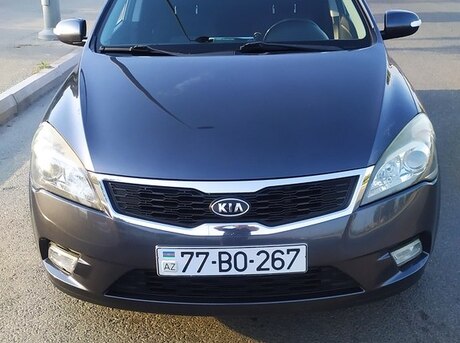 Kia  2011
