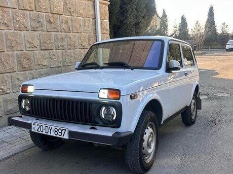 LADA (VAZ) Niva 2012
