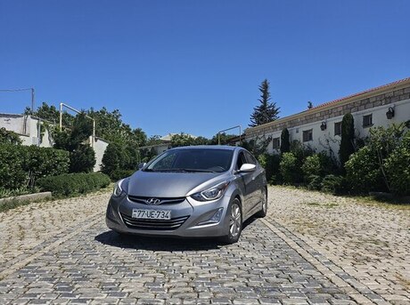 Hyundai Elantra 2014