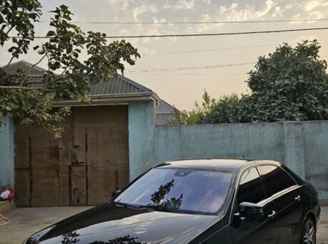 Mercedes E 220 d 2013