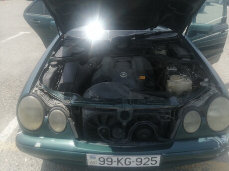 Mercedes E 240 1998