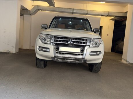 Mitsubishi Pajero 2007