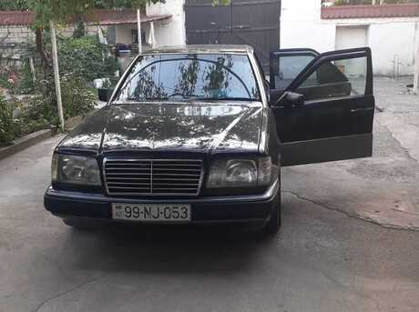 Mercedes E 220 1993