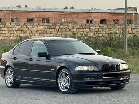 BMW 320 2001