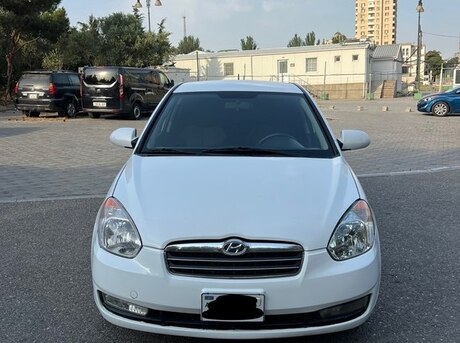 Hyundai Accent 2009
