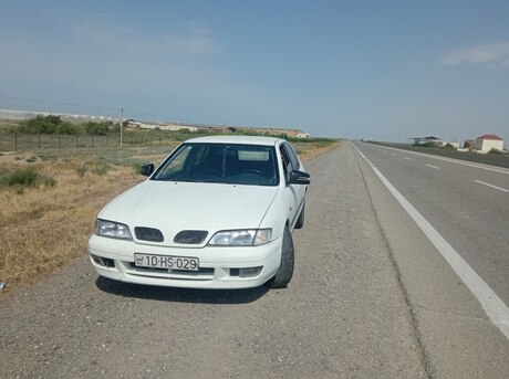 Nissan Primera 1998