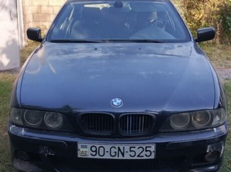 BMW 523