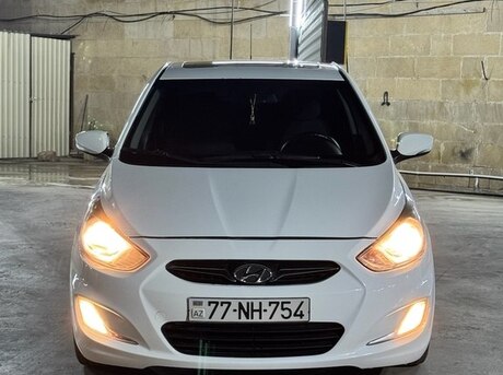 Hyundai Accent 2013