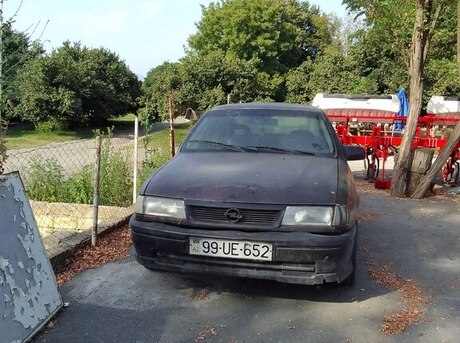 Opel Vectra 1992