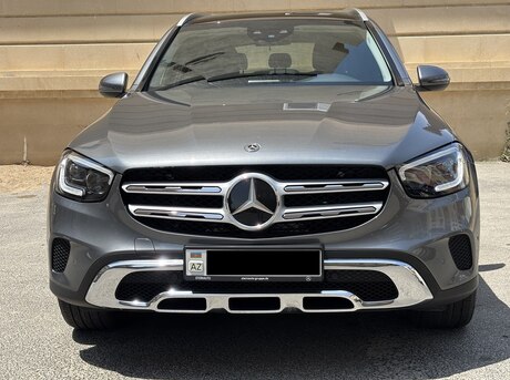 Mercedes GLC 300 e 4MATIC 2020