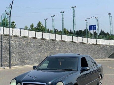 Mercedes E 240 2000