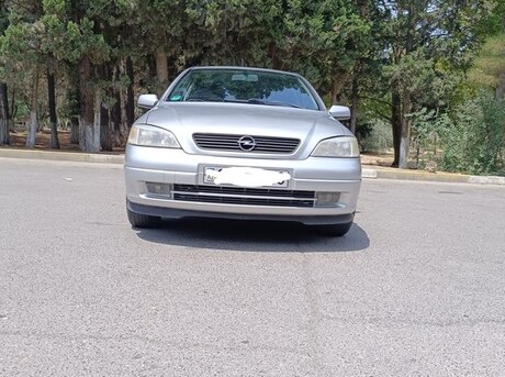 Opel Astra 1998