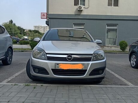 Opel Astra 2005