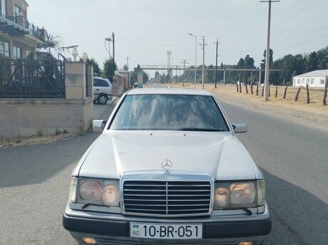 Mercedes E 250 1993