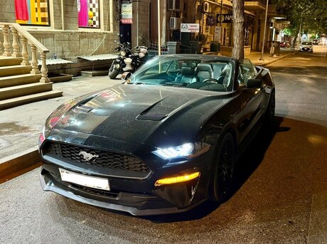 Ford Mustang 2020