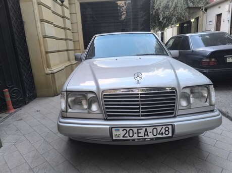 Mercedes E 220 1995