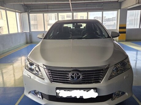 Toyota Camry 2013
