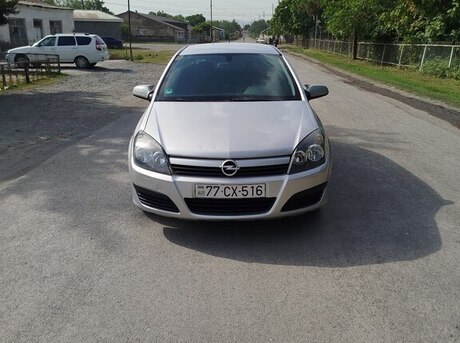Opel Astra 2004