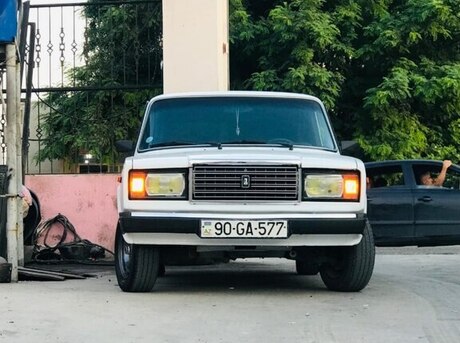 LADA (VAZ) 2107 2010